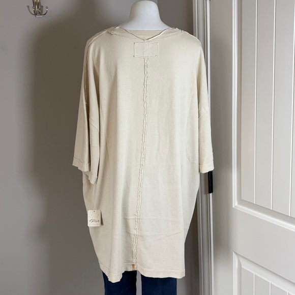 Free People Highland cow We The Free Farm Friends Tee Shirt Cream Sz L NEW - Picture 6 of 14